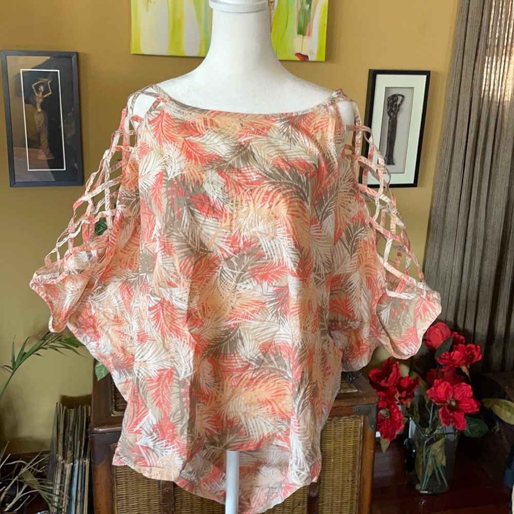 Millau Printed Top with  Lattice Design Sz S